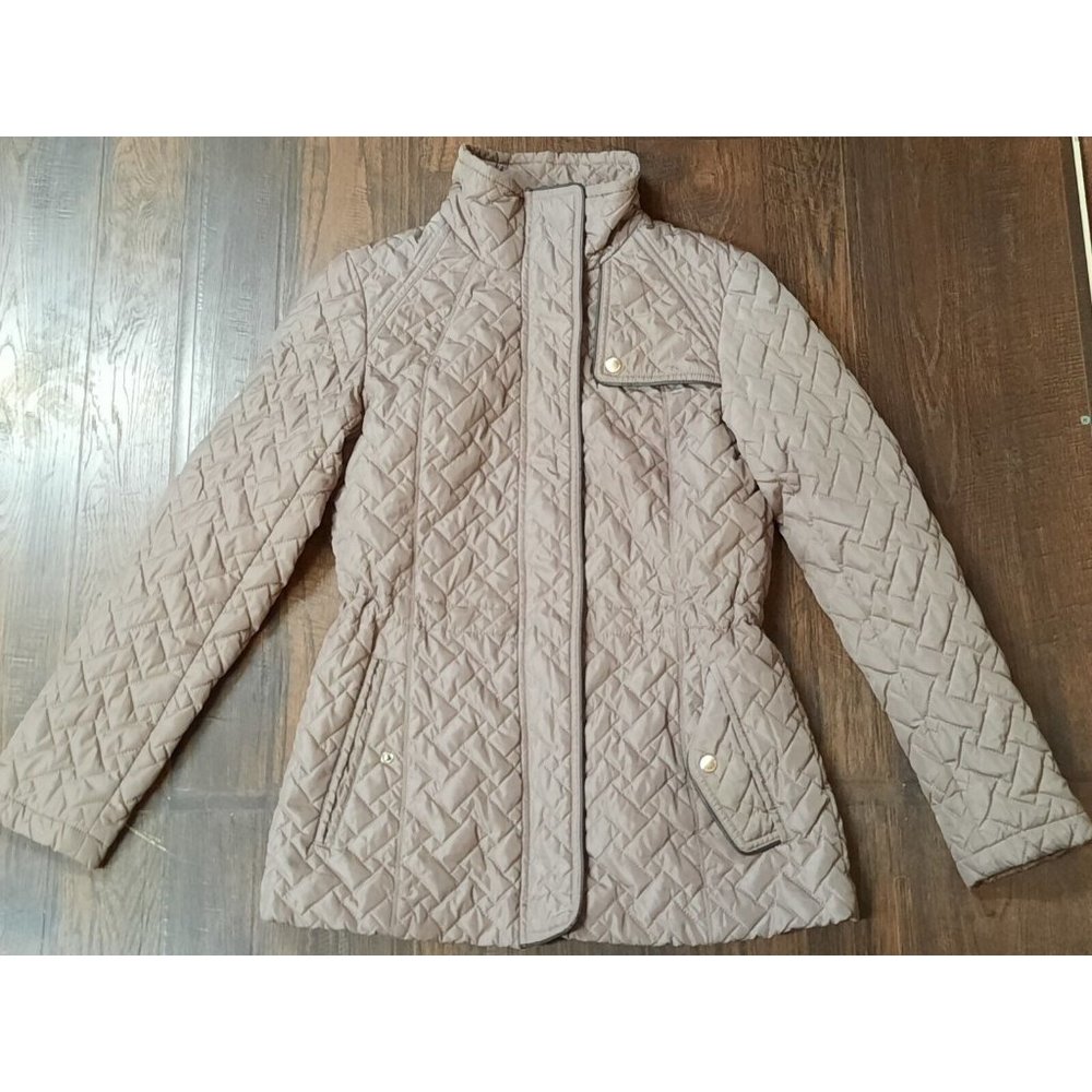 Cole Haan Signature Women Puffer Jacket With Pockets Size XS. Button & Zip